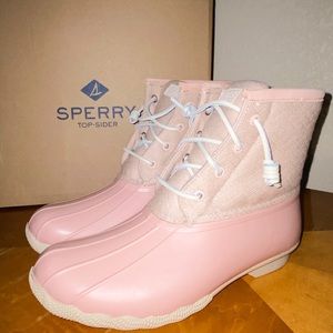 Sperry’s top siders